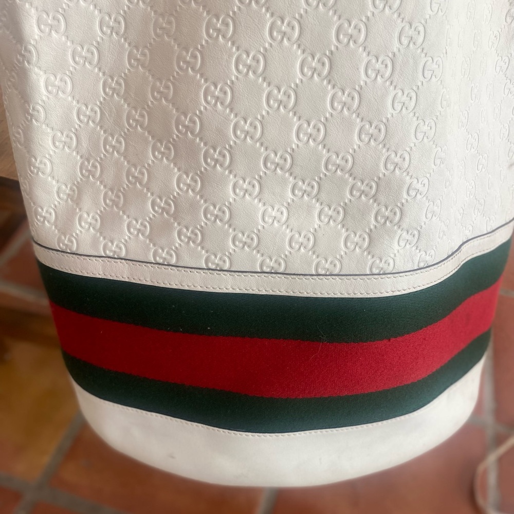 Gucci Riva Aquariva Yacht Bag with Red and Green Stripes - Picture 5 of 16